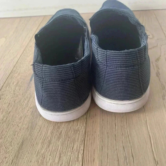 Travis Mathew  Cuater Tracers 2.0 blue size 12 - Picture 3 of 6